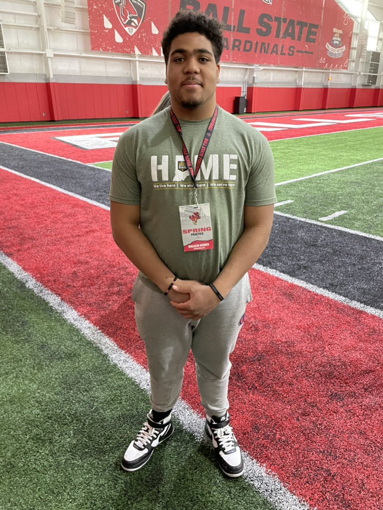 MalachiKenner's tweet photo. Thank you @CoachJohnson64 and @BallStateFB for giving me an opportunity to watch and tour and Spring Practice. @coachjstrasser @McCMavsFootball @IndianaNsr @Bryan_Ault @IndianaPreps @PrepRedzoneIN https://t.co/JhPPHXN16c