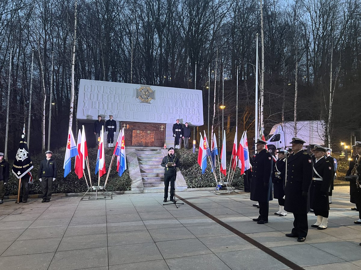 Pamięć harcerzy Szarych Szeregów - Tajnego Hufca Harcerzy uczciliśmy w ramach 32 Rajdu Tajnej Lilijki.