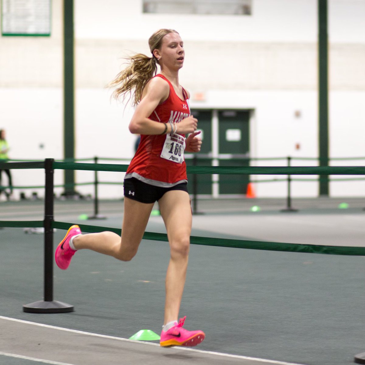 Molly Farrell tweet media