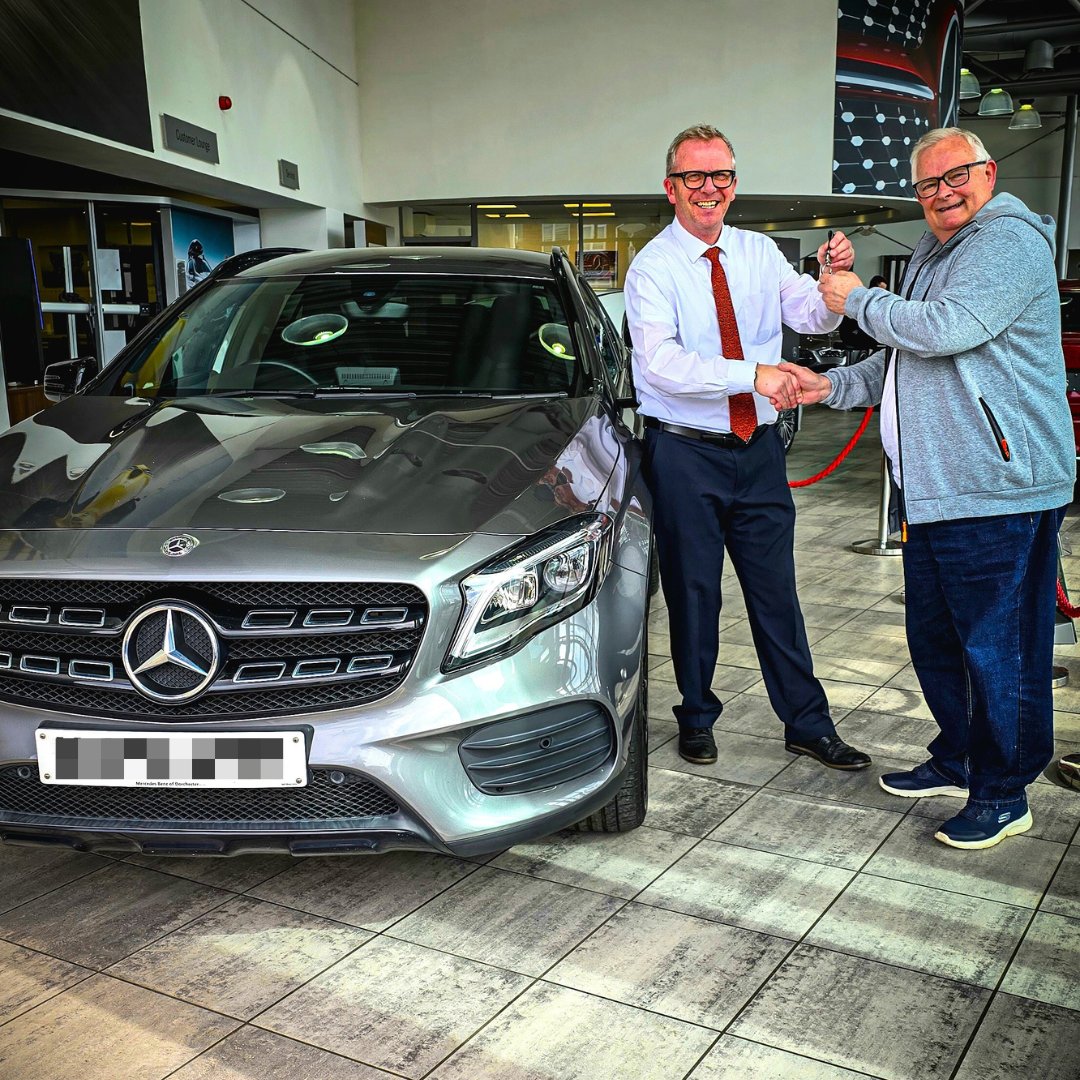 Congratulations to Mr Bowen who collected his new car from Matt at Mercedes-Benz of Salisbury this week. 🚘 We wish you many happy miles in your new car. #newcar #mercedesbenz #happycustomer #salessuccess