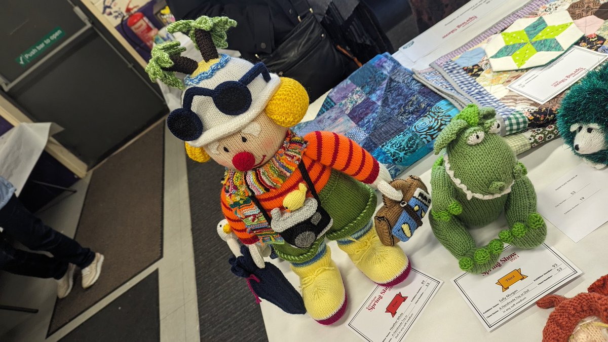 radoflow's tweet image. nie mieliśmy czasu żeby wziąć udział. Nie doczekaliśmy także rozdania pucharów, ale i tak było fajnie. 😁
Kto wie, może rzeczywiście zgłoszę się w przyszłym roku z jakąś marchewą czy coś. 😜
#StardewValley #SpringShow2024