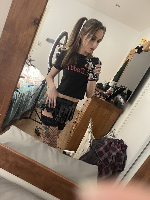 Front or back?? https://t.co/ViaMFUwxYm