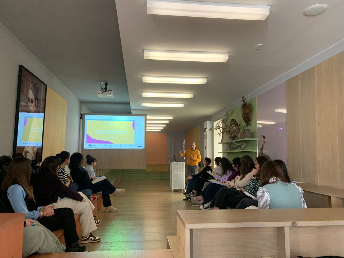 DESU UNIMORE Educazione e Scienze Umane tweet media