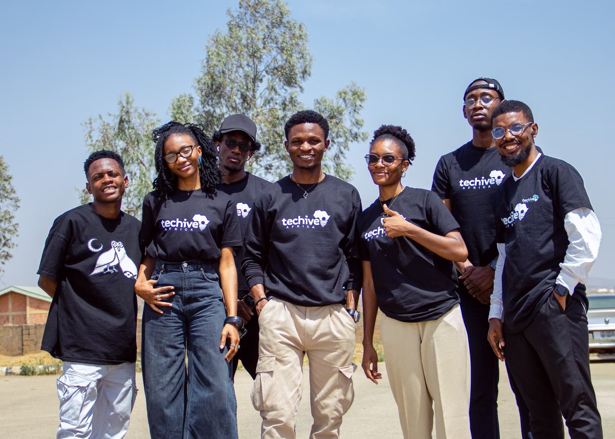 Techivehq's tweet photo. 🥂🥂 to our amazing team members who made this outreach a success 🎉🎉
@Roywealth1
@omoKaris 
@ObiIpeh https://t.co/VJuwvSxUm3