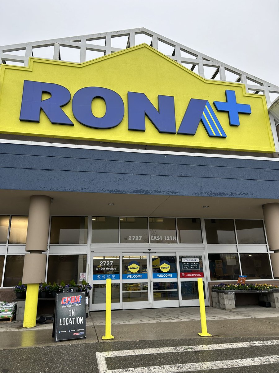 Hey friends! @TheCarmenCruz and the #CFOX street team are live on location at the #Grandview #Rona+ for their massive grand opening sale. Come grab some CFOX freebies and save some $$$!