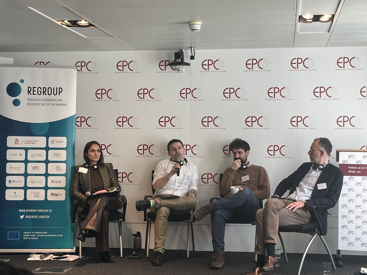 Time for the experts @jaemmanouilidis, @BenLeruth, @albe_neidhardt and @er1cmau to dive into the four main themes of this #transnational #minipublic and reply to questions on disinformation, scientific communication, role of non-elected experts and political trust.