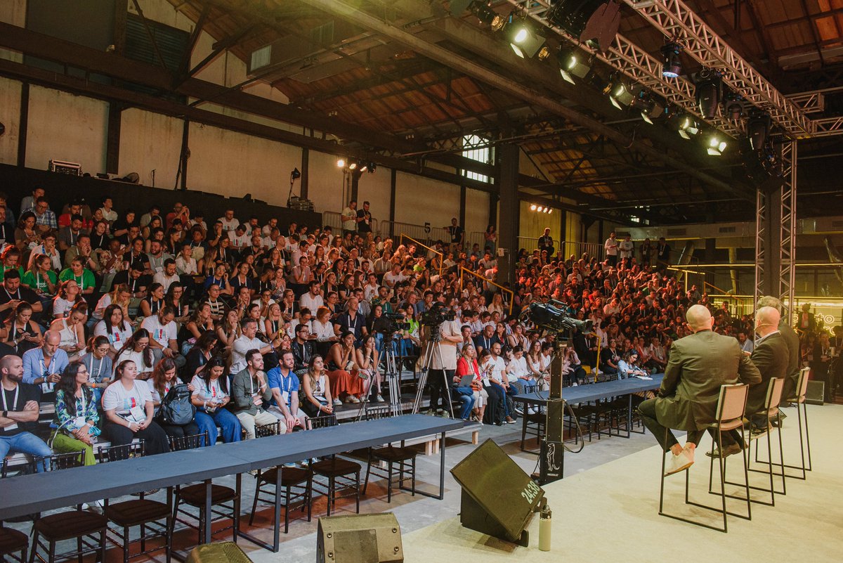In the insightful panel "Thriving Together: Open Innovation Unleashed" at #SouthSummitBrazil24,  we discussed how open innovation has become a game-changer in today's dynamic business landscape. 💡

southsummit.io/brazil/program/
