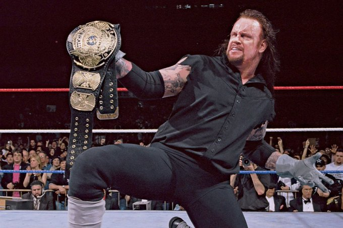 wrestle_hist's tweet photo. 3/23/1997
Undertaker defeated Sycho Sid in a No Disqualification Match to win back the WWF Championship at WrestleMania XIII from the Rosemont Horizon in Rosemont, Illinois.
#WWF #WWE #WrestleManiaXIII #Undertaker #SychoSid #NoDisqualification #WWFChampionship https://t.co/CBPTtF37Sv