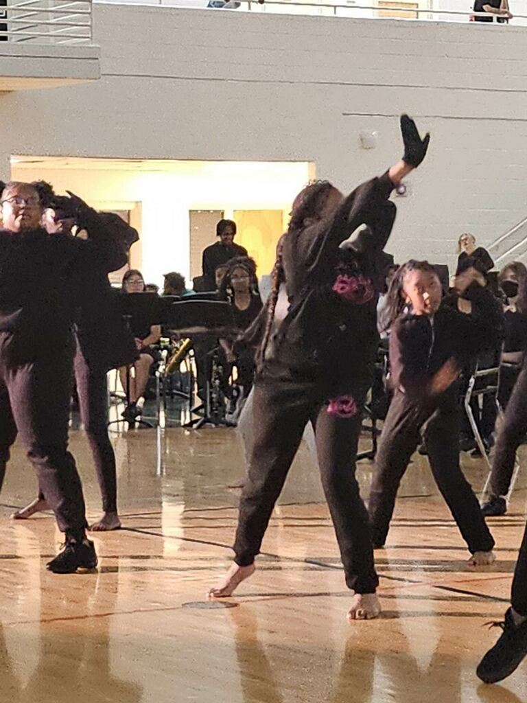 DrJamesT's tweet photo. Our Stockbridge Cluster celebration was focused on an often forgotten piece of the educational experience...the arts! One cluster, one show. What a proud principal moment to see our current and future students. Our future is bright.
#weareforwardthinking
#TheStockbridgeStandard https://t.co/HhWSrDSXBB