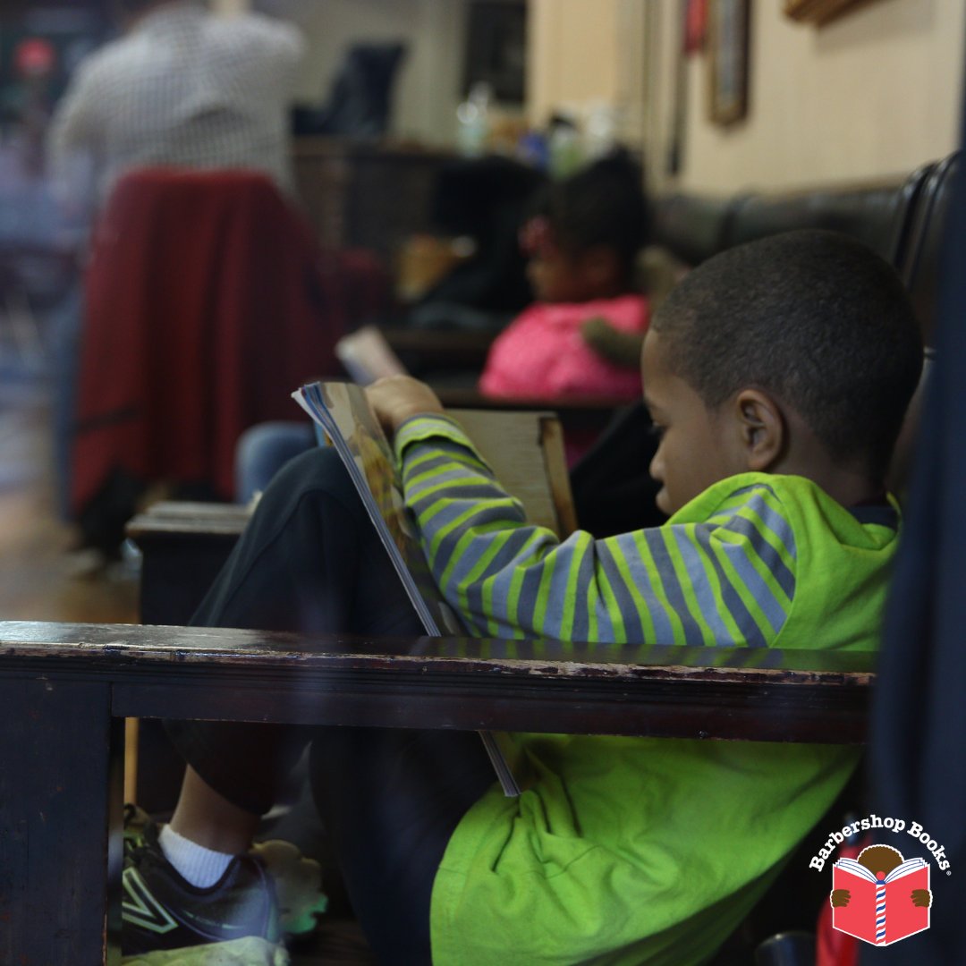 🔑 Early intervention is key! Research has shown that early literacy skills are a strong predictor of future academic success. Unfortunately, many Black boys face disparities in literacy access. That's why at Barbershop Books, we're committed to closing this gap. 🌟