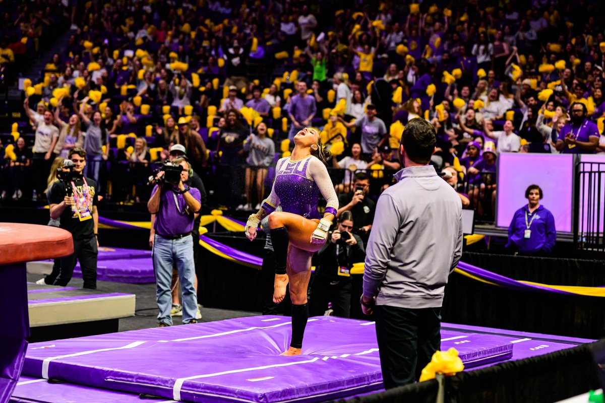 🗣️ It’s championship day in Nola 🆚 SEC Championships 📍 Smoothie King Center ⏰ 7 p.m. CT 📺 SEC Network 💻 lsul.su/3PypHrd 📊 lsul.su/3vltuRN #GeauxTigers | #SECGYM