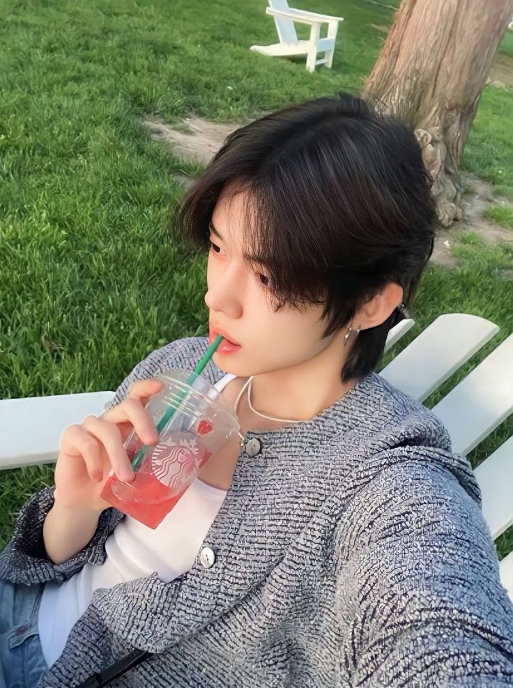 CHEARTJUN's tweet photo. morning morning https://t.co/FbsaytemZS