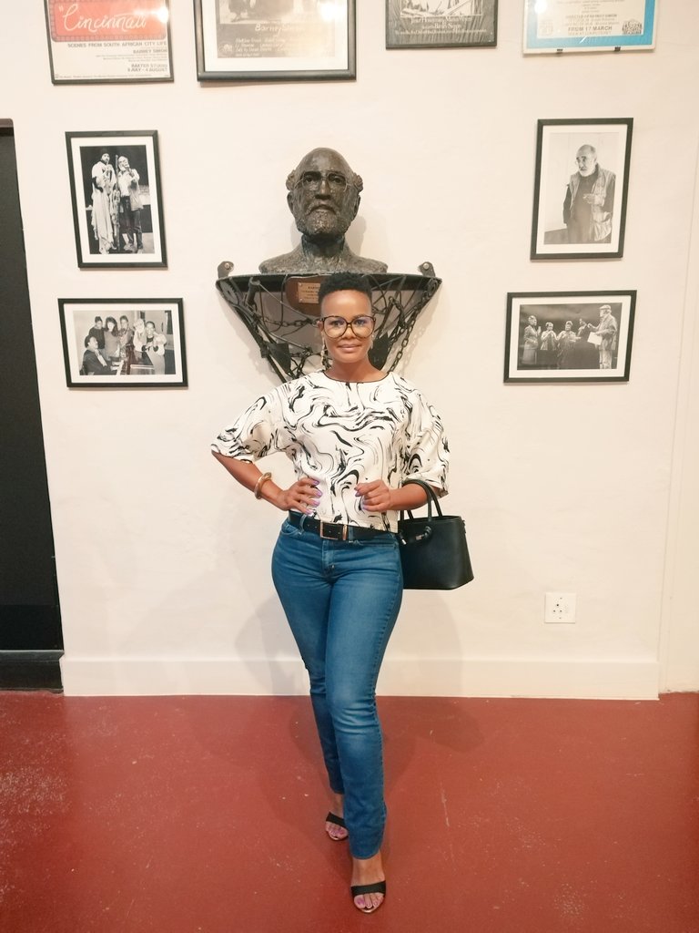 Tsholo_Matshaba's tweet image. With my poses, you'd swear I don't work in the Entertainment industry🤣🤣🤣🤣
#Sophiatown was amazing