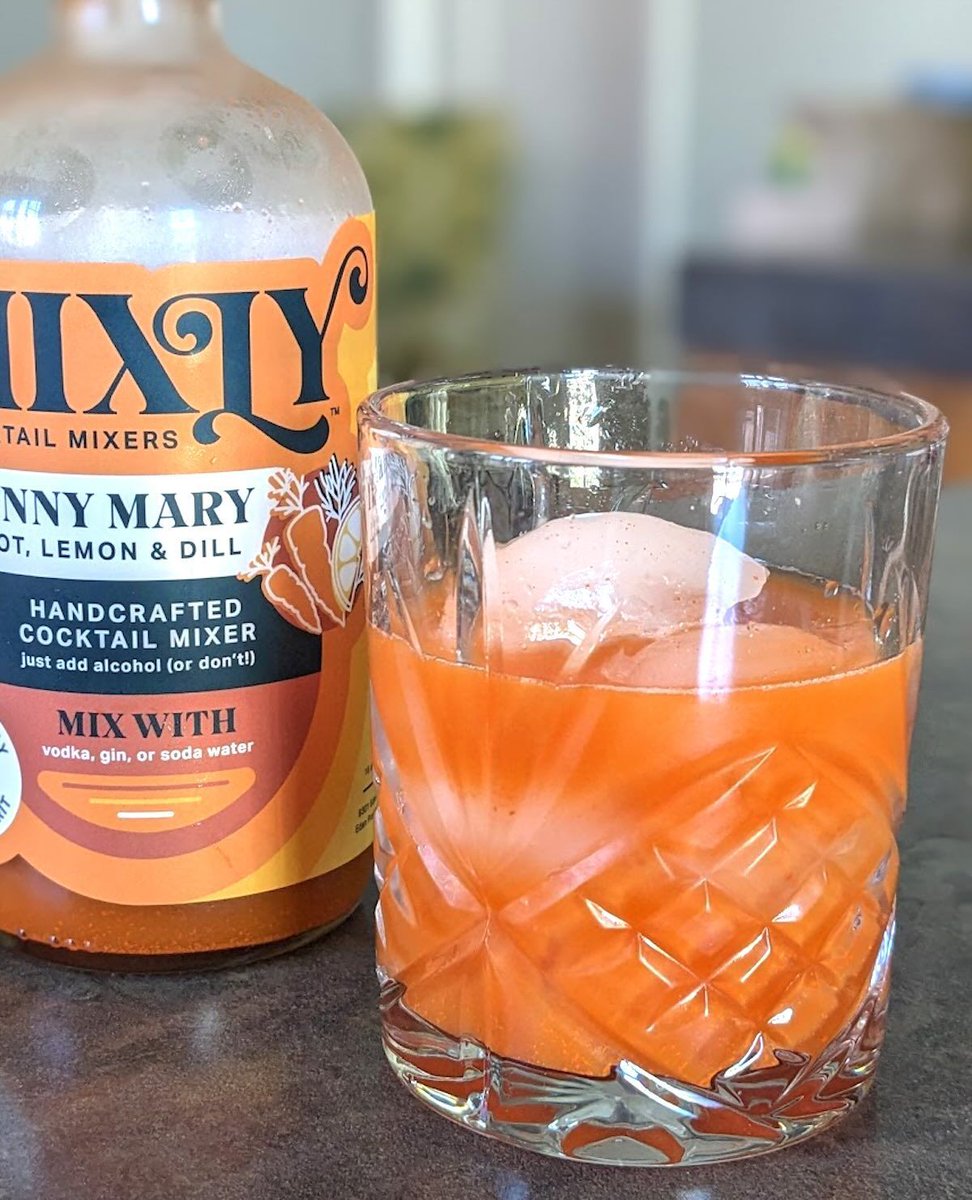 We've got a new cocktail idea for #Easter or any time. If you didn't know carrot juice could be sexy, you need to read this! bit.ly/4atrVQJ @rr_pirate @jeremypalmer7 @phillyfillylive @brendagott @kitchensprout @liveamemory @ILoveGayFoodies @livingitupct @unpodiblu