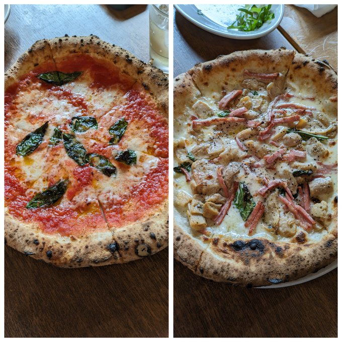 オッパイの話ばかりじゃ恥ずかしいから&hellip;。先日、お友達とピザ食べに行って来たんだけど、2枚頼んで最後の一切れが胃に入らなかったよ&hellip;🍕😥お腹いっぱい😙 ＃ピザ https://t.co/44x22tQmz<a href="/tag/%E3%83%94%E3%82%B6"class="tags"><span>#ピザ</span></a>