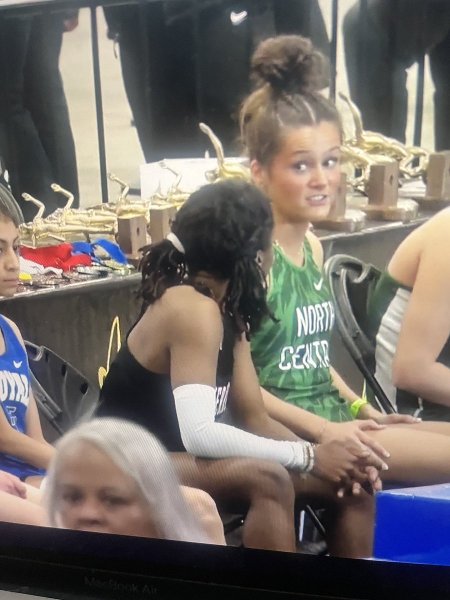 TrackNc's tweet image. CONGRATULATIONS @kathrynison_ 3rd in the State at Indoor State Finals!  Way to Make NC Proud!