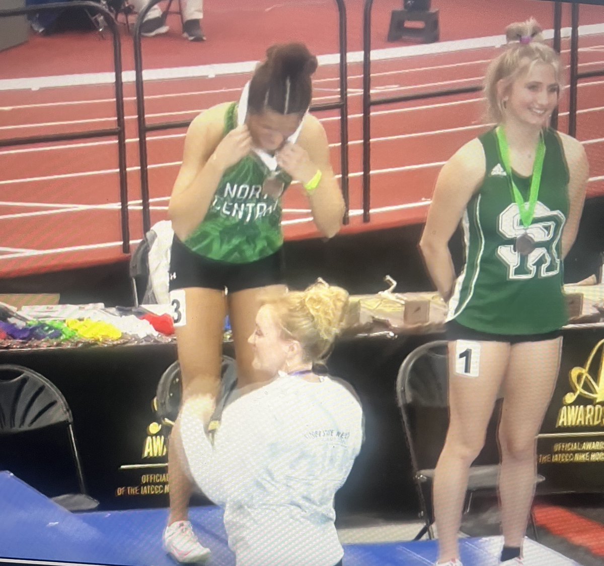 TrackNc's tweet image. CONGRATULATIONS @kathrynison_ 3rd in the State at Indoor State Finals!  Way to Make NC Proud!