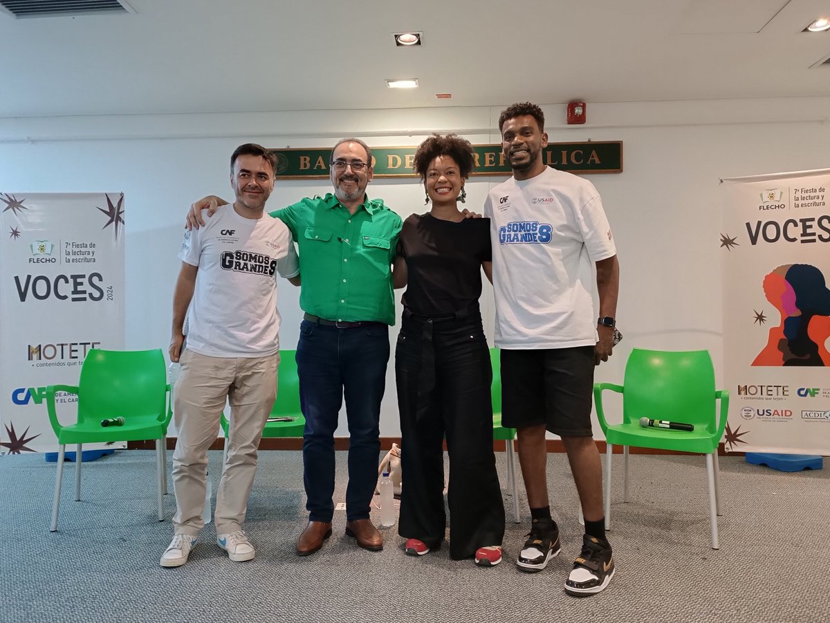 nuestromotete's tweet image. El segundo día, transitamos entre el ritmo exótico y el house. Las  conversaciones fueron sobre procesos afrodiásporicos a través de la literatura; la poesía y su fuerza catalizadora; la incidencia de @usaidcolombia y @agendacaf en el territorio; el libro 'Las distancias'...👉🏾