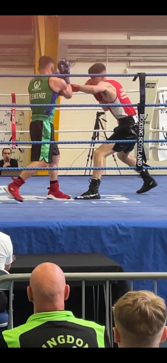 richardsmith01's tweet photo. Good win for @Calum20 in the Quarters of the Scottish Golden Gloves against a tough, come forward opponent. Semi final tomorrow against his club mate. https://t.co/qcqvylCudi