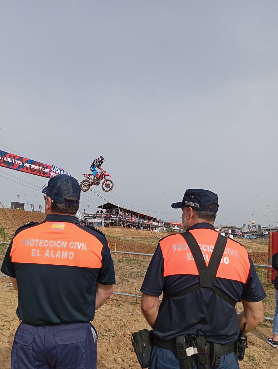 Durante el fin de semana estaremos en el circuito  <a href="/mxgpspain/">MXGP Spain</a> en el mundial de #Motocross, nos acompañan los compañeros de <a href="/APC_ElAlamo/">Protección Civil El Álamo</a> y <a href="/Pcnavalcarnero/">Protección Civil Navalcarnero</a>