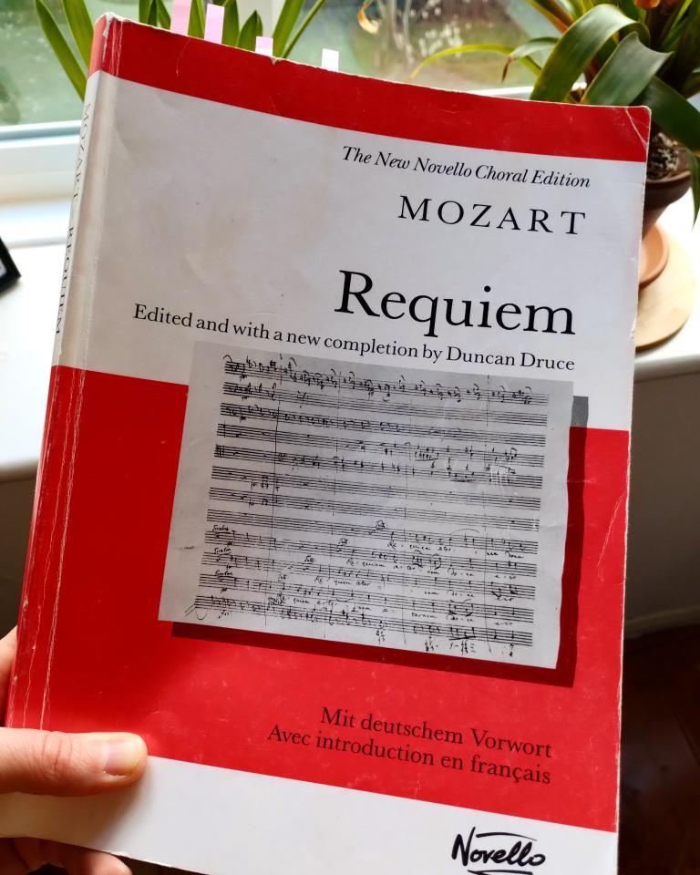 It's a Mozart day 🌞 Looking forward to singing the Requiem again today, plus a bonus reunion with @nagarwal_artist 🥰