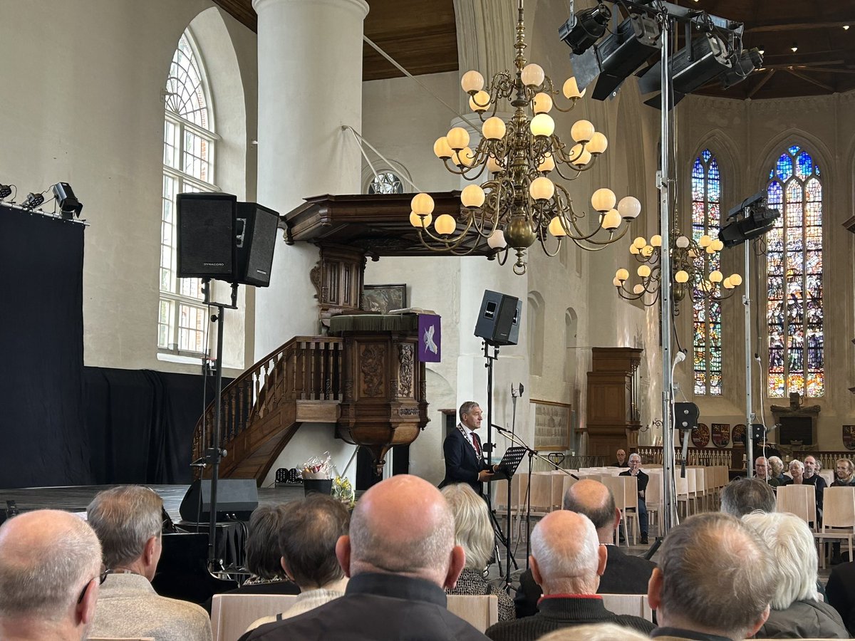 Tiny Hoedemaker tweet media