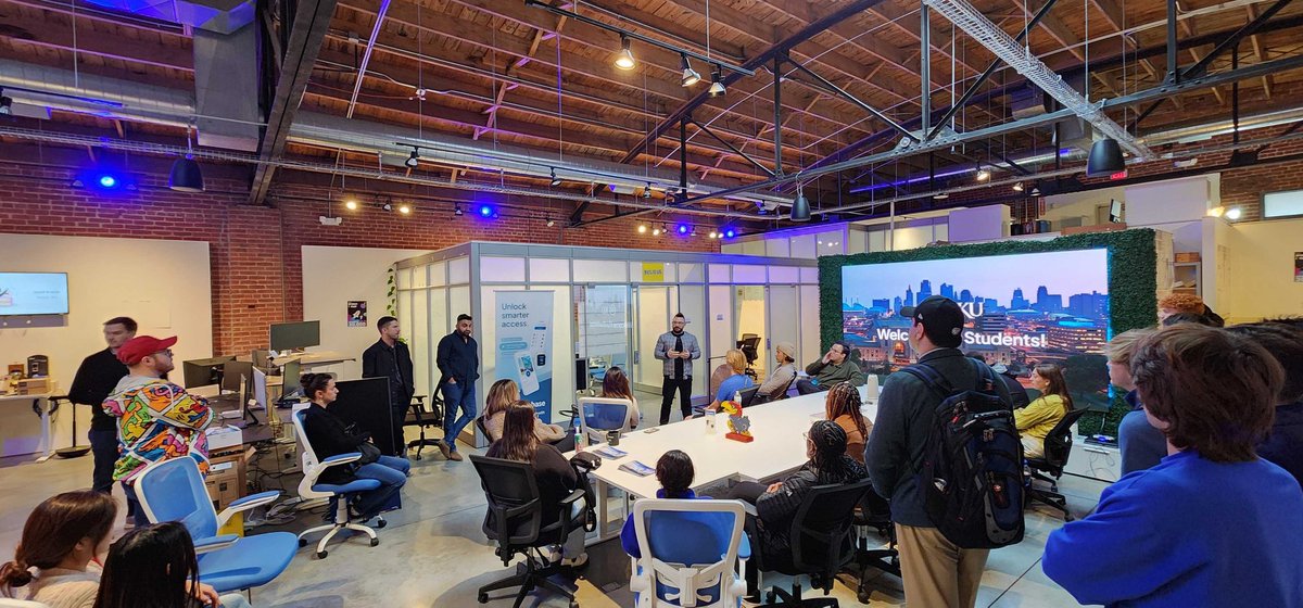 ImBlake's tweet image. Had the awesome opportunity to host about 40 students from @KUbschool at the @HomebaseAI offices today as a part of the @StartlandNews startup crawl on Friday. 

Told them that if they want to create something great, they have to have a bias towards action.