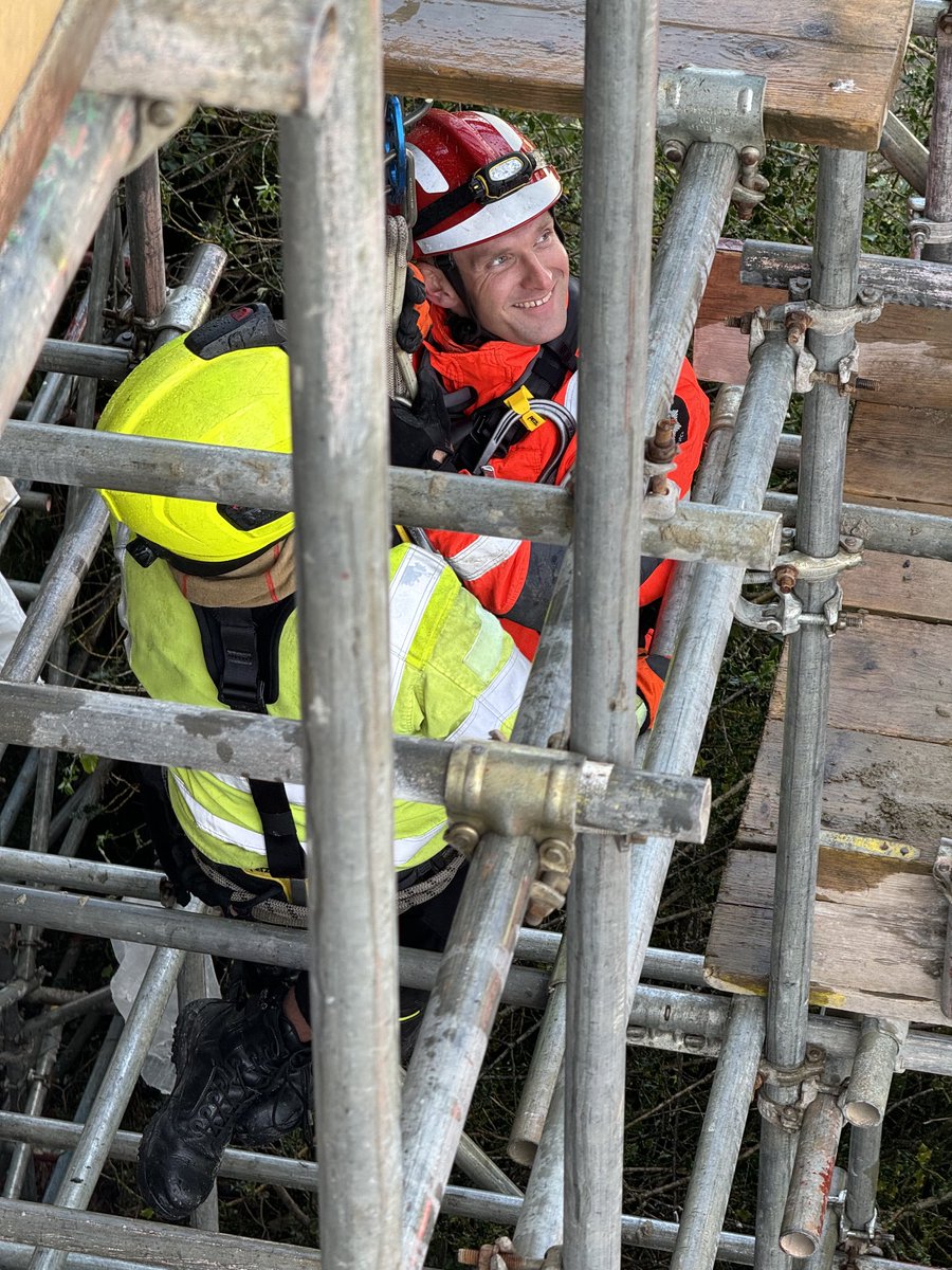 Scaffolding rescue training this morning - #TechnicalRescue #roperescue. Building sites are often secure nowadays, but children can often be drawn towards them. #safety message