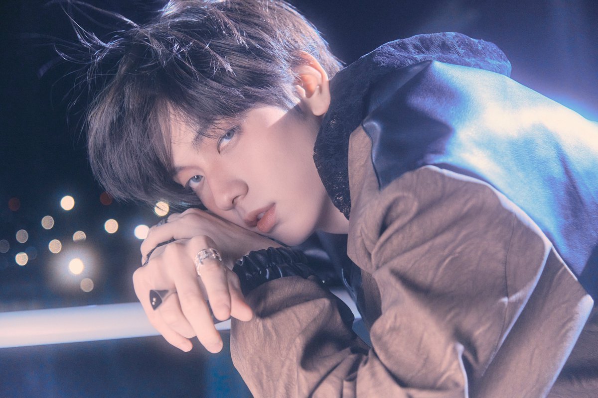 BIGHIT_MUSIC's tweet image. minisode 3: TOMORROW - Concept Photo 'Promise' - #수빈 (#SOOBIN)
🧡 bit.ly/3vbVfvW

#투모로우바이투게더 #TOMORROW_X_TOGETHER #TXT #minisode3 #TOMORROW #TXT_Promise