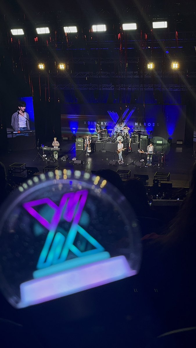 leeknowsjay's tweet photo. Thank you, @XH_official, for such a wonderful experience. I’ll never forget the immense happiness you gave me. I hope you enjoyed this concert as much as we did. Mahal ko kayo! 🫶

#BreaktheBrakeinManila https://t.co/IpVMV36V0X