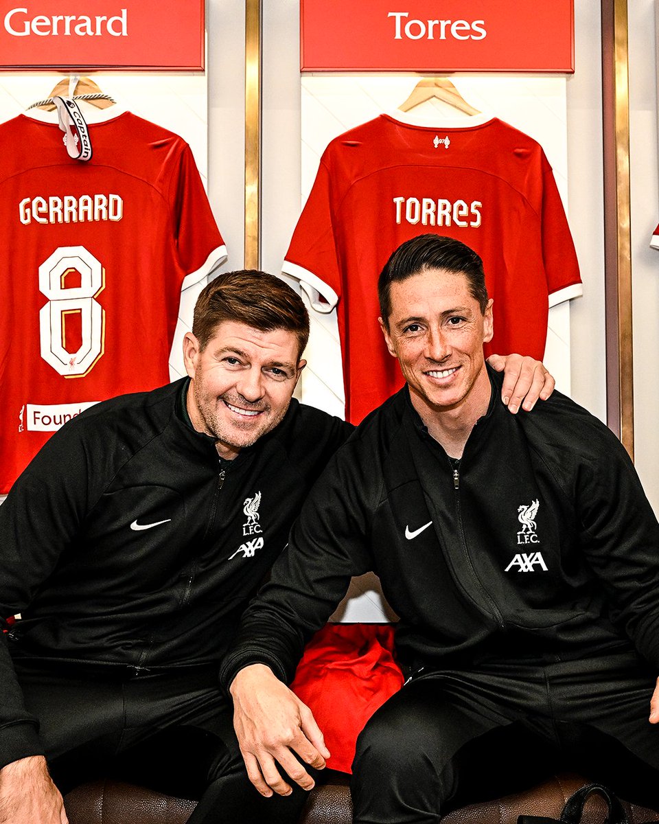 brfootball's tweet photo. Reunited 🤗 https://t.co/wJssrNJ47m