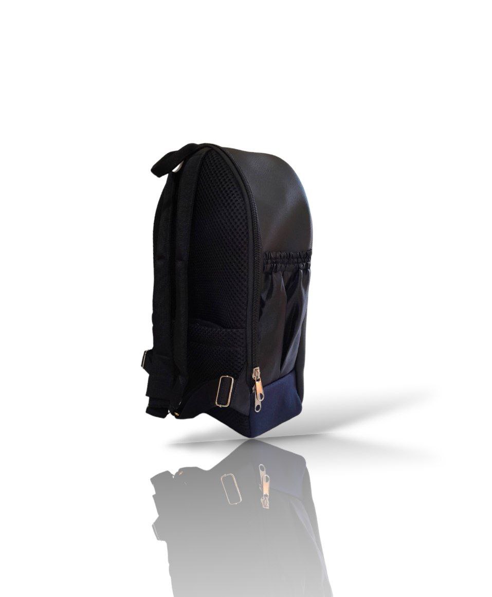 BackpackComfort's tweet image. Never compromise on what to bring. With multiple compartments and pockets, organizing your essentials has never been easier. From laptops to water bottles, there's a dedicated space for everything.

Check our collection and claim yours at whatsapp.com/catalog/256701…

#BackpackUpgrade