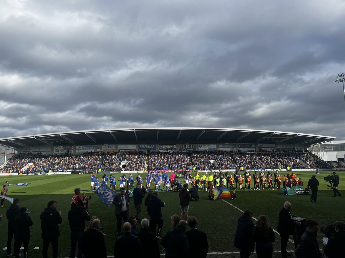 The calm before the storm. The town is right behind you @ChesterfieldFC 💙 #spireites