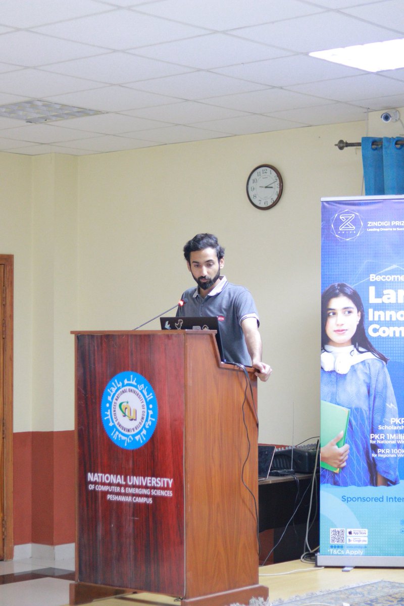 metrixpk's tweet photo. Metrix Pakistan, in collaboration with Zindagi Prize Fast Pwr, and Fastics, organized an innovation drive to encourage new ideas and business spirit. One of the standout groups there was Team vectoraico.
#metrixpk #metrixpakistan #kpk #peshawar https://t.co/xhXRiEpoJ1