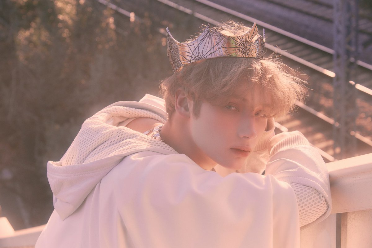 mo5txt's tweet photo. 휴닝카이가 태양의 신?처럼 느껴짐 https://t.co/0aDqa7xtLI