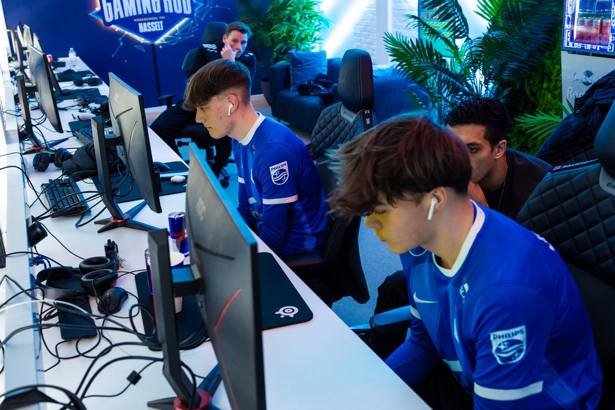 KRC GENK Esports (@krcgenkesports) on Twitter photo Locked ๐ in for the #eProOpen with our Talents today. Time to take home that second spot in the #eProLeague
๐ฎ <a href="/YentheHermanss/">Yenthe Hermans</a>
๐ฎ <a href="/JensDiddenn/">Jens Didden</a>
๐ฎ <a href="/AbdullahWaiss/">Abdullah Waiss</a>
๐ฎ <a href="/MikeBin_99/">Mike Polleunis</a> Locked ๐ in for the #eProOpen with our Talents today. Time to take home that second spot in the #eProLeague
๐ฎ <a href="/YentheHermanss/">Yenthe Hermans</a>
๐ฎ <a href="/JensDiddenn/">Jens Didden</a>
๐ฎ <a href="/AbdullahWaiss/">Abdullah Waiss</a>
๐ฎ <a href="/MikeBin_99/">Mike Polleunis</a>