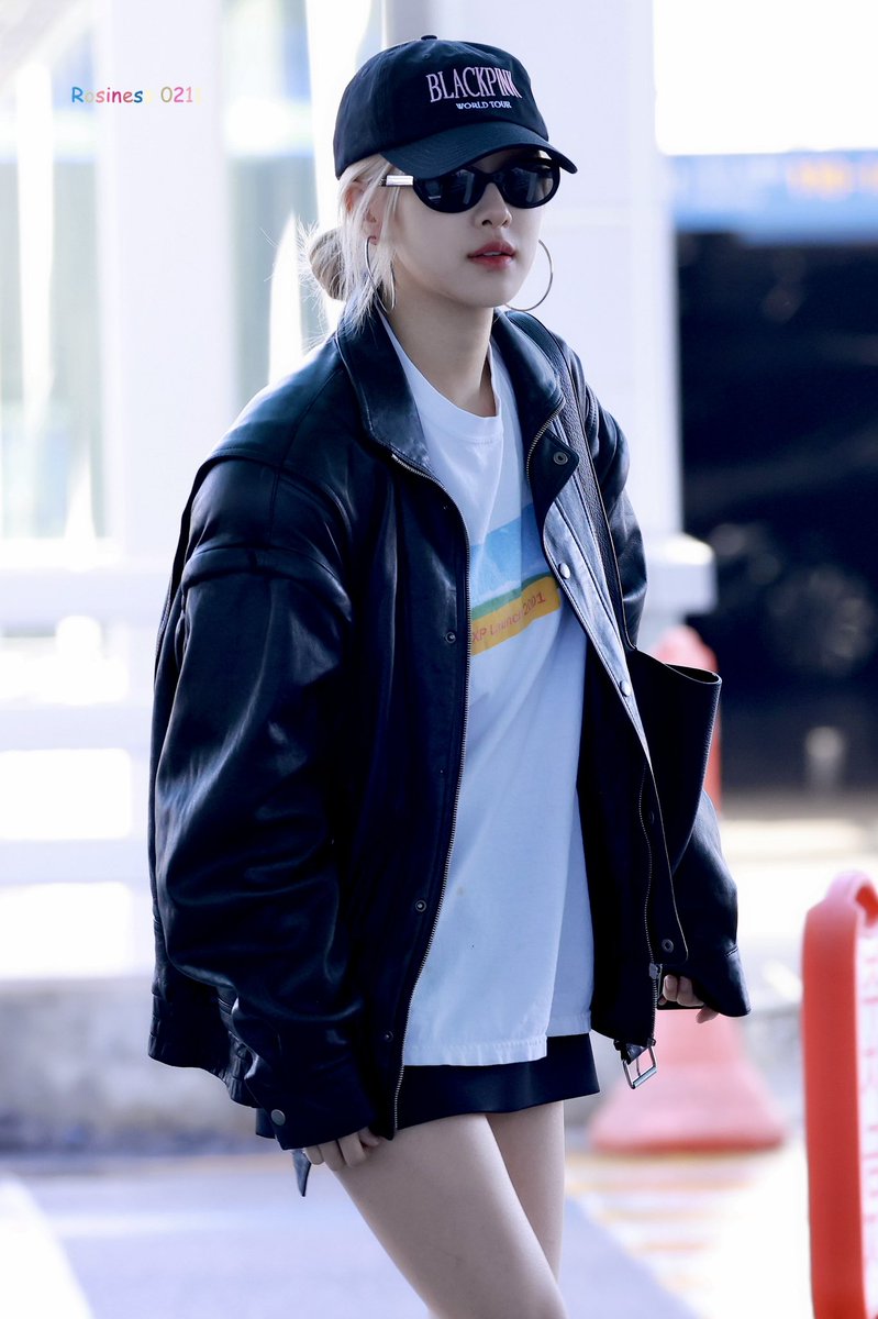 240225🤍인천출국🤍 🪽 bit.ly/3veWAlT 🪽 bit.ly/4aoAcFf 🪽 bit.ly/49gHdHy #ROSÉxSaintLaurent #ROSÉ #로제