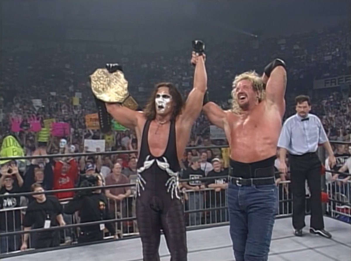 3/23/1998

Sting defeated Dallas Page to retain the WCW World Heavyweight Title on #Nitro from Freedom Hall in Louisville, Kentucky.

#WCW #83Weeks #Sting #Stinger #CrowSting #TheIcon #EveryMansNightmare #ItsShowtime #DiamondDallasPage #DDP #FeelTheBang #SelfHighFive #WWE