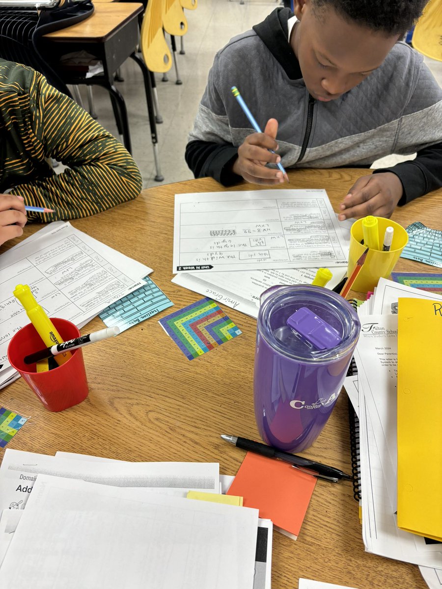 Saturday School is in session at the GREAT C H Gullatt! <a href="/MsKnox_/">Lindsay</a>