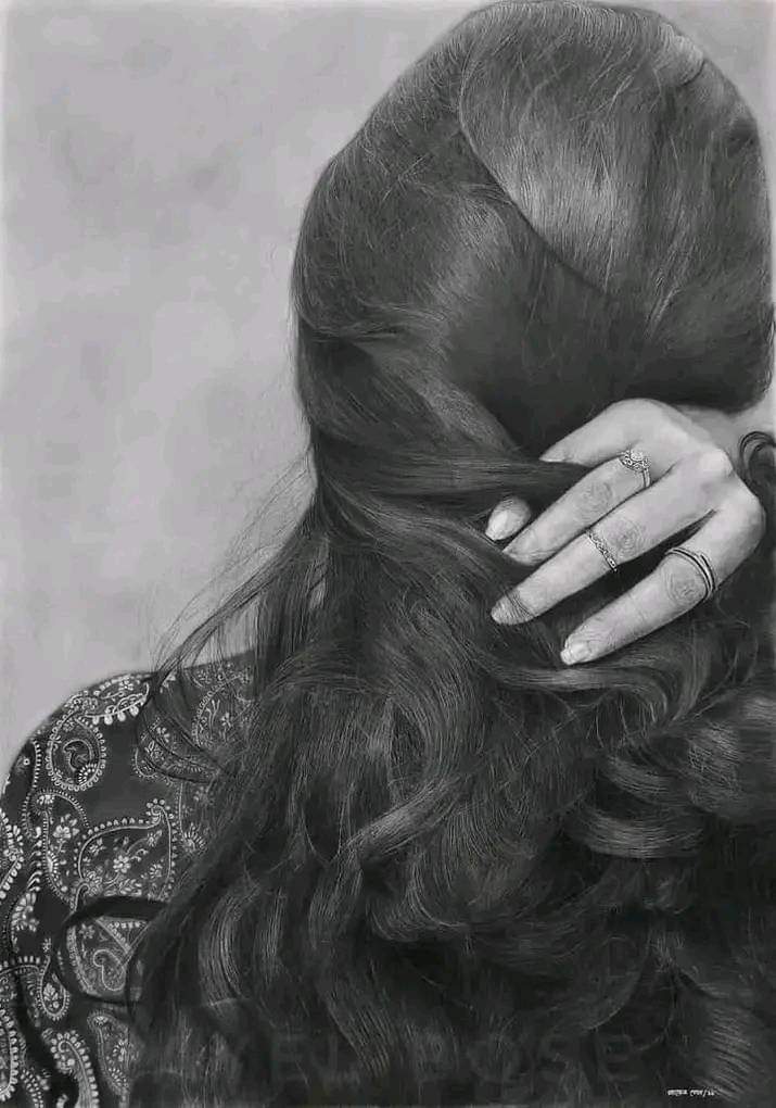 حُسن جي درٻار ۾ سجدو ڪيم توکي ڏٺم.
سُڃ صحرا ۾ جڏھن ڪو گل لڌم توکي ڏٺم..!

حسن درس