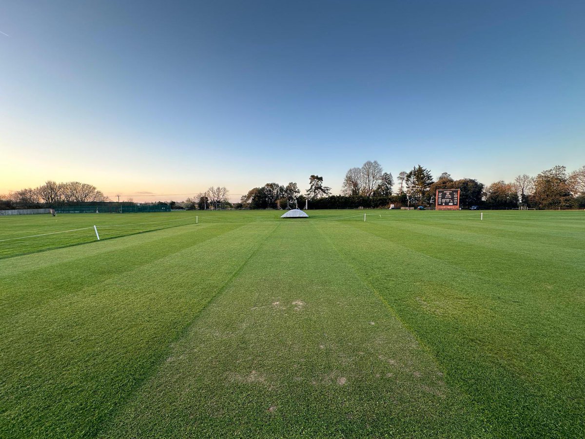 HorsfordCC's tweet image. Huge thanks to the many club members who volunteered their time today, as we #getset for the season.
Sight screens painted, benches stained, outfield and square manicured and lots, lots more.
We can’t wait for @hucknall on 6 April, to kick off 2024.
#teamworkmakesthedreamwork
