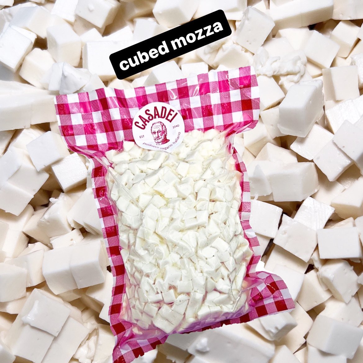 Did you know that we now produce cubed mozzarella? Perfect for your pizzas, salads and sarnies 🥪
Available from our online store for delivery nationwide 🇬🇧 casadeifoods.com #vegancheese