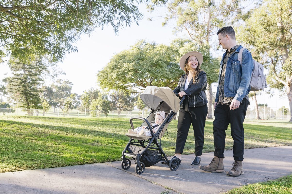inglesinausa's tweet image. 🌸🦙Casual spring strolls with the new Quid stroller Alpaca Beige! 💡Tip: the new collection features a lock mechanism so the stroller stay closed when folded and stands on its own.
-
#BabyWellness #Inglesina #QuidStroller #TravelStroller #BabyEssentials
