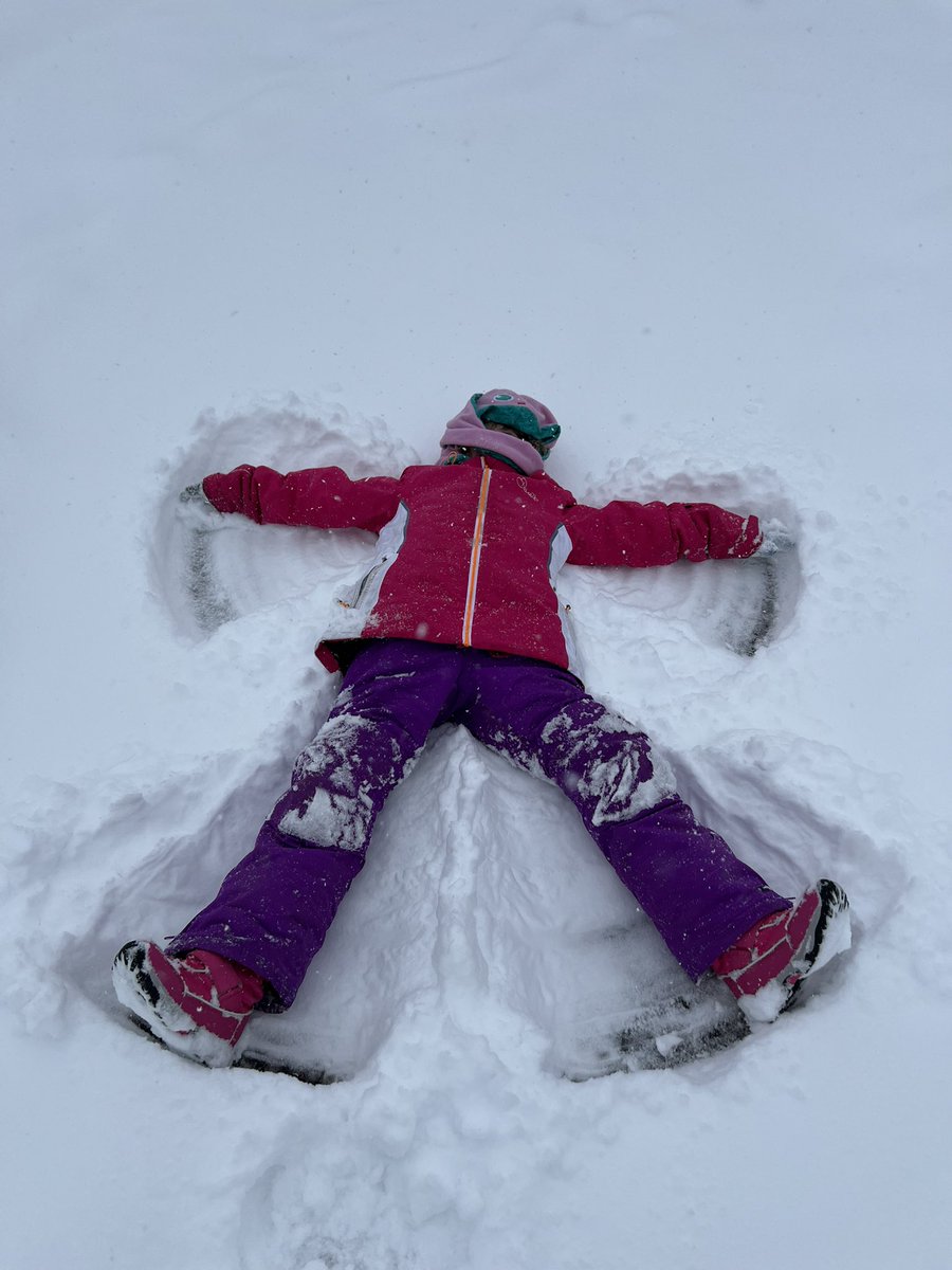 Weekend Anime tweet media