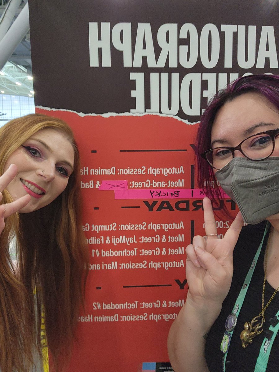 Stumptgames's tweet photo. Aenne and Jas are awake and excited to sign autographs, shake hands and kiss strong babies over at the PAX East queue hall!
See y'all soon!
#PAXEast2024 #yearoftheharpy #screeeee https://t.co/gpSBkVJb9K