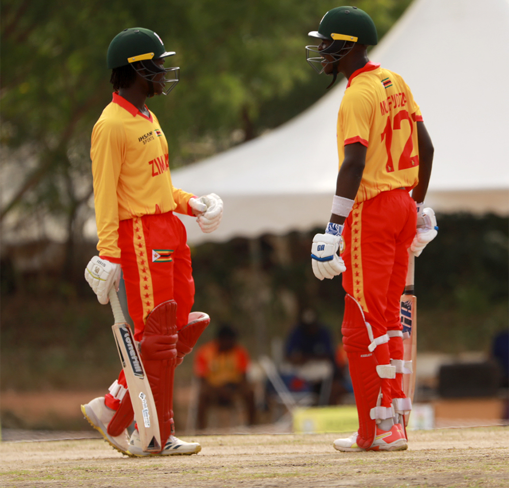 Final - 5⃣4⃣-run opening partnership between Tadiwanashe Marumani (25*) and Rodney Mupfudza (24*) Zimbabwe need 60 runs in 78 balls. Live: t.ly/0GBGl #AfricanGamesCricket #ZIMvNAM Scorecard 📝 t.ly/R1Ypc