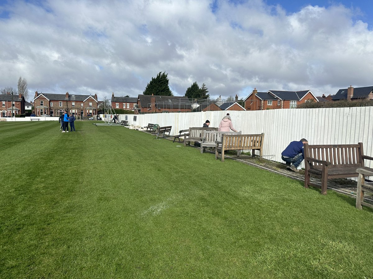 Thank you to everyone who gave of their time today to help get the ground ready for the new season and prepare the nets for their long-awaited refurbishment due to start 2nd April. 💙💛