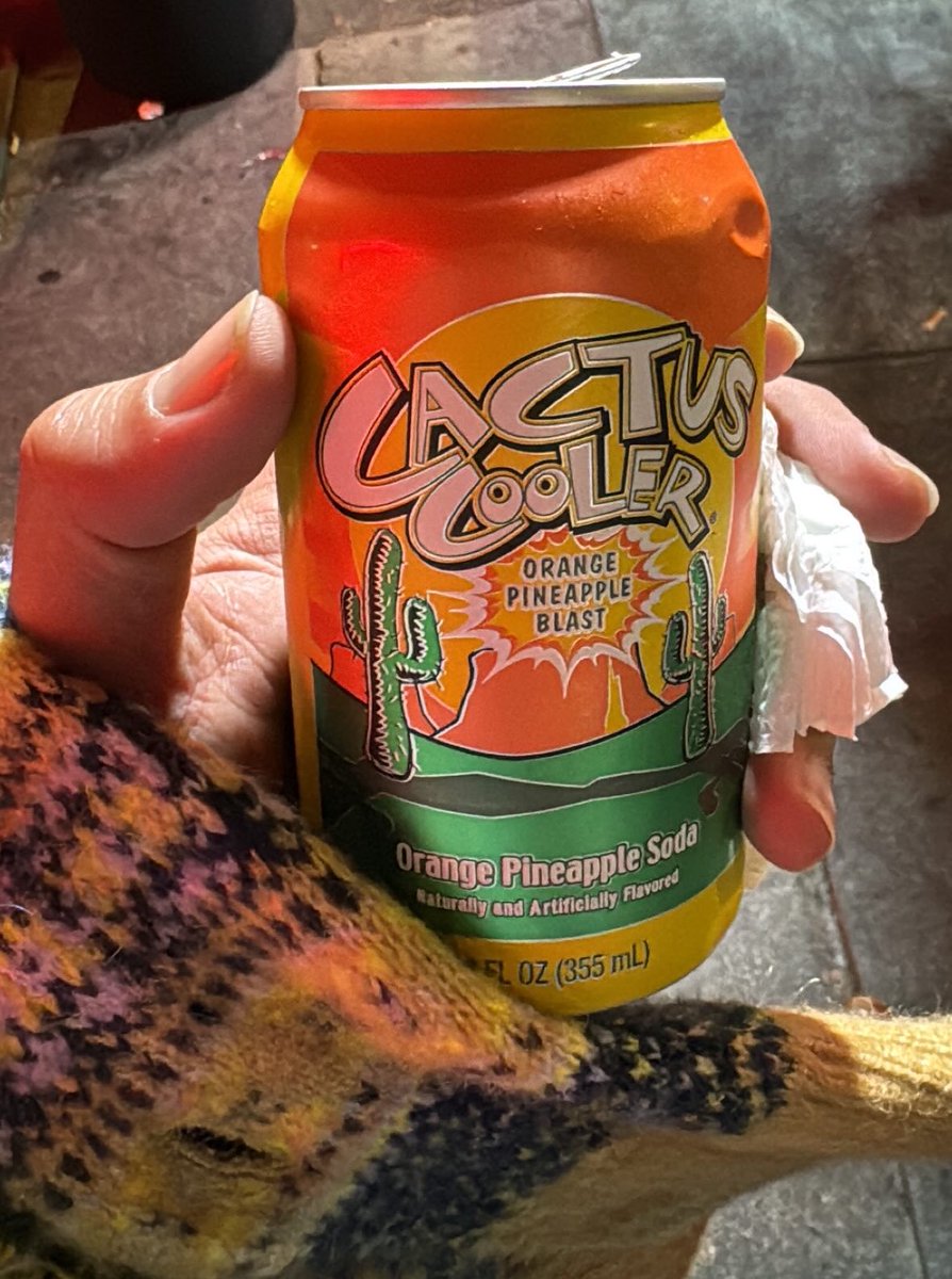 BioculturalEv's tweet photo. For all the folks at the @BiologicalAnth in LA who haven’t spent much time in the southwest:

If you haven’t tried @cactuscooler before, I can’t recommend it enough. https://t.co/jht8y893Mm