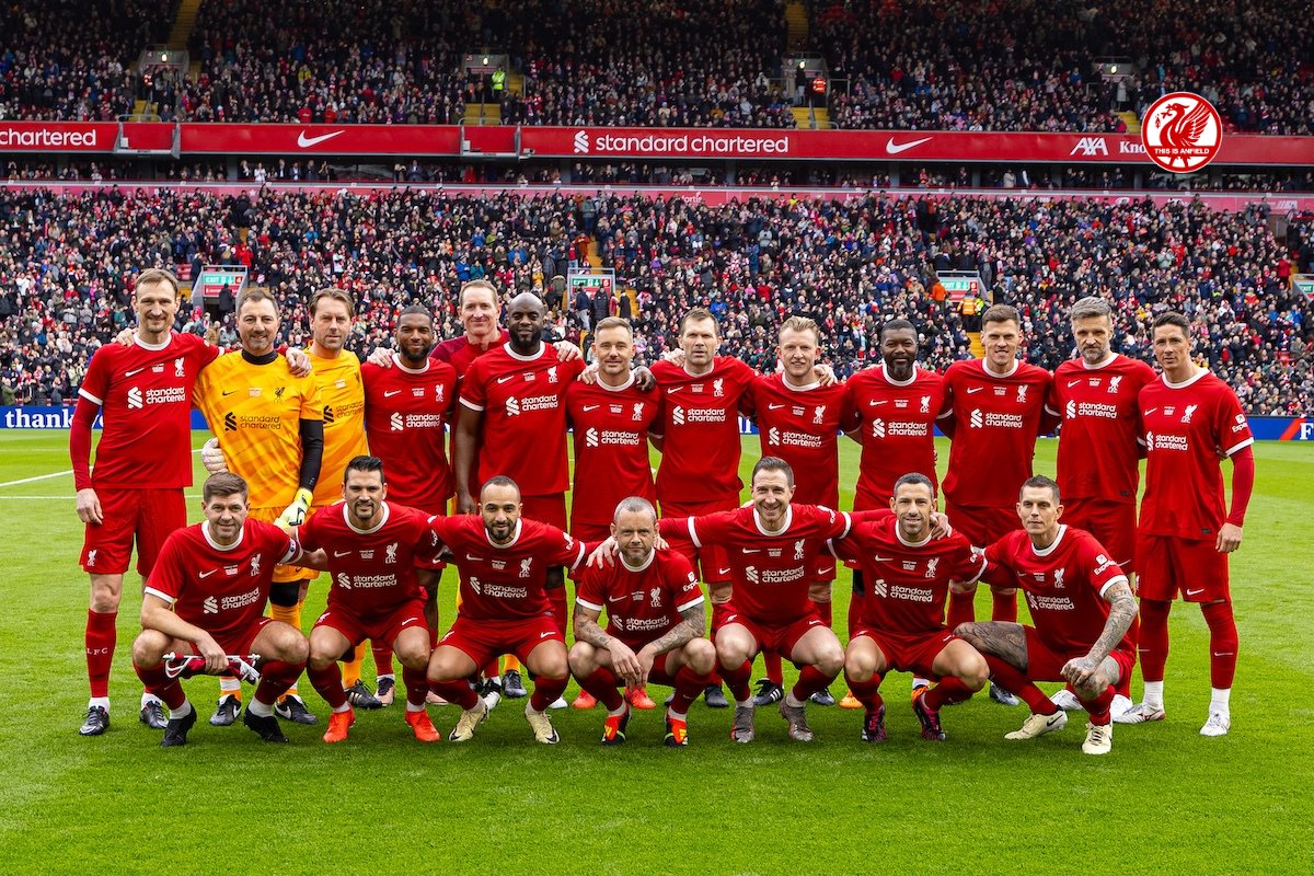 thisisanfield's tweet photo. ❤️ The #LFC Legends vs. Ajax - some iconic players in this squad! https://t.co/1moOmIJf3e