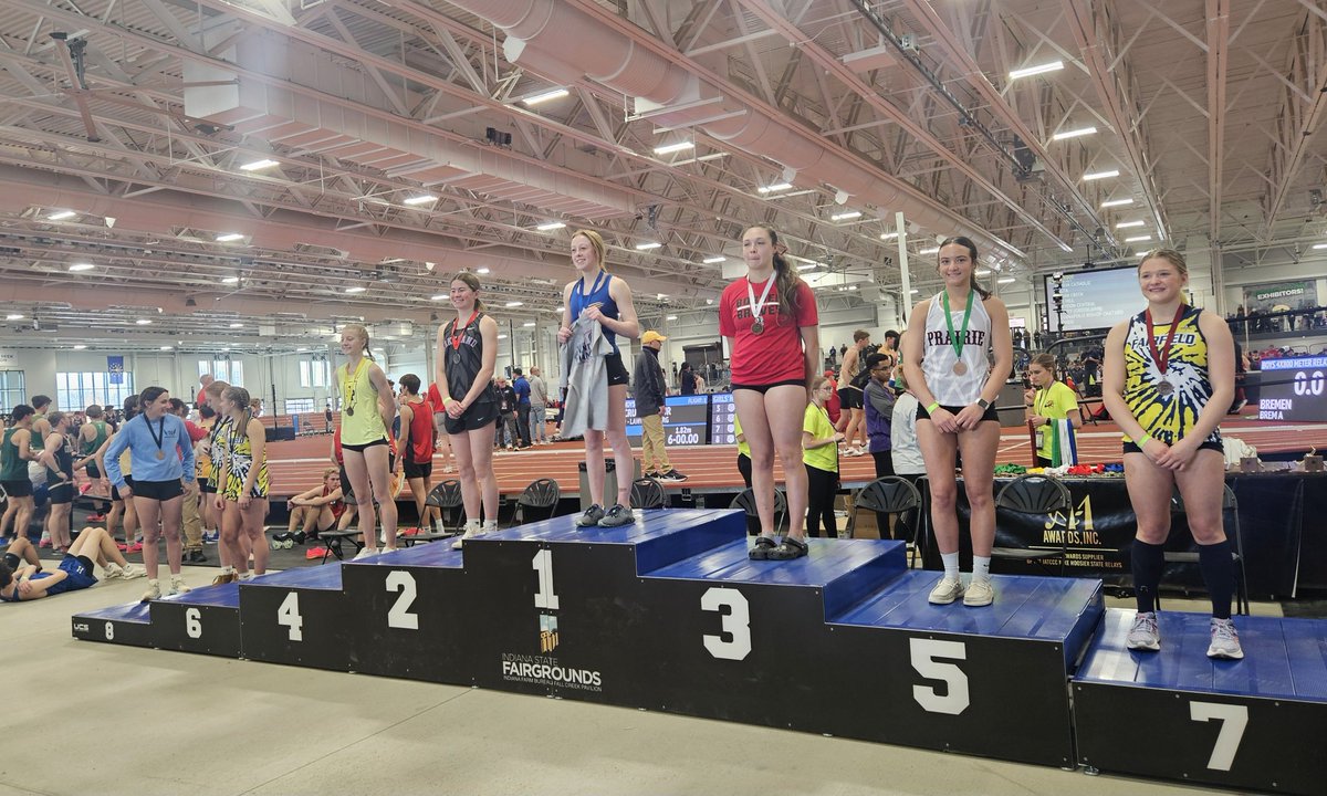 Taylor Hornbeck finished 5th at State for pole vault!